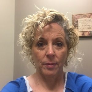 Meet your Posher, Corinne